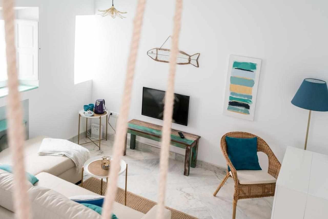 Fantastico Atico En El Casco Antiguo En A La Pla Apartment Cadiz Luaran gambar