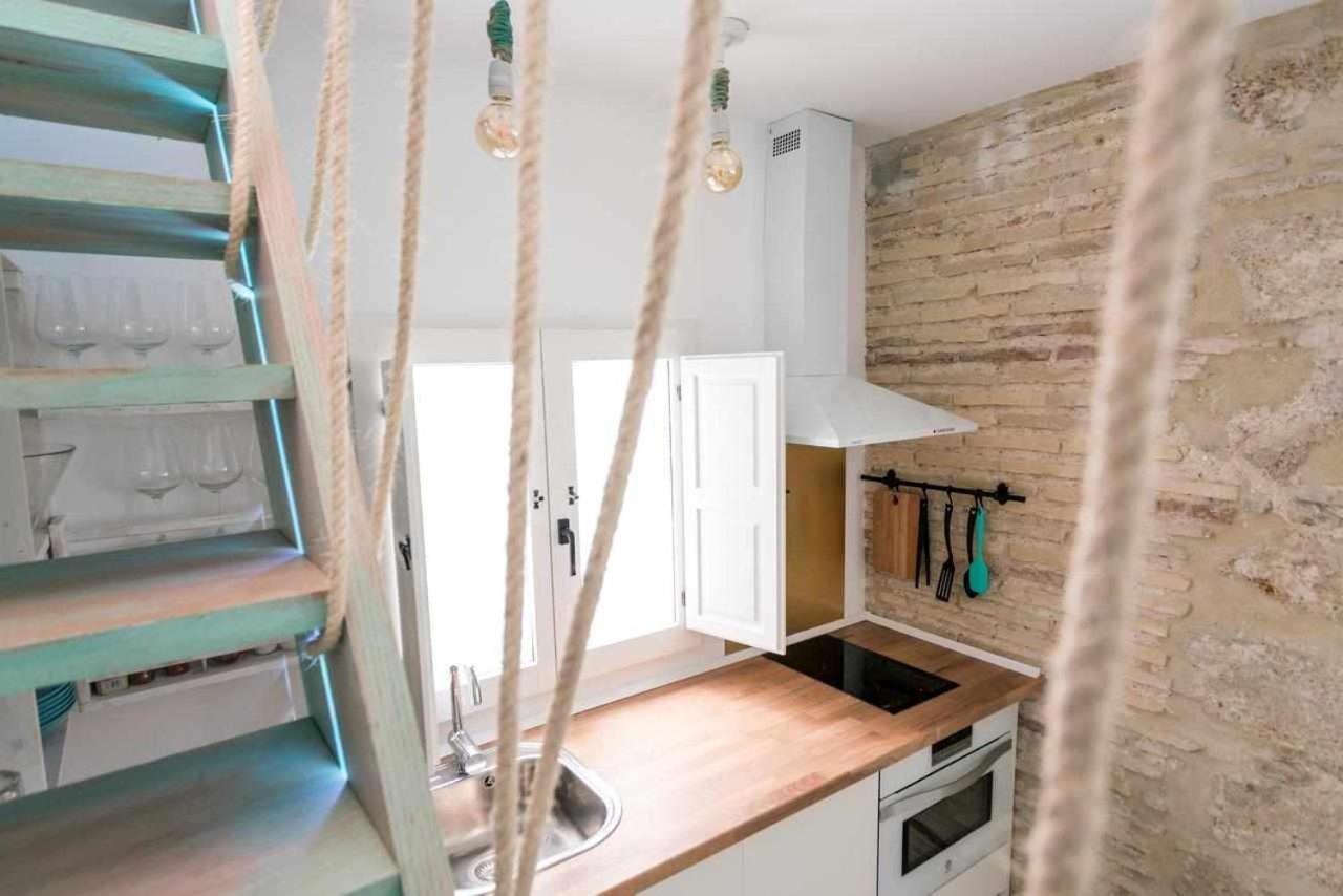 Fantastico Atico En El Casco Antiguo En A La Pla Apartment Cadiz Luaran gambar