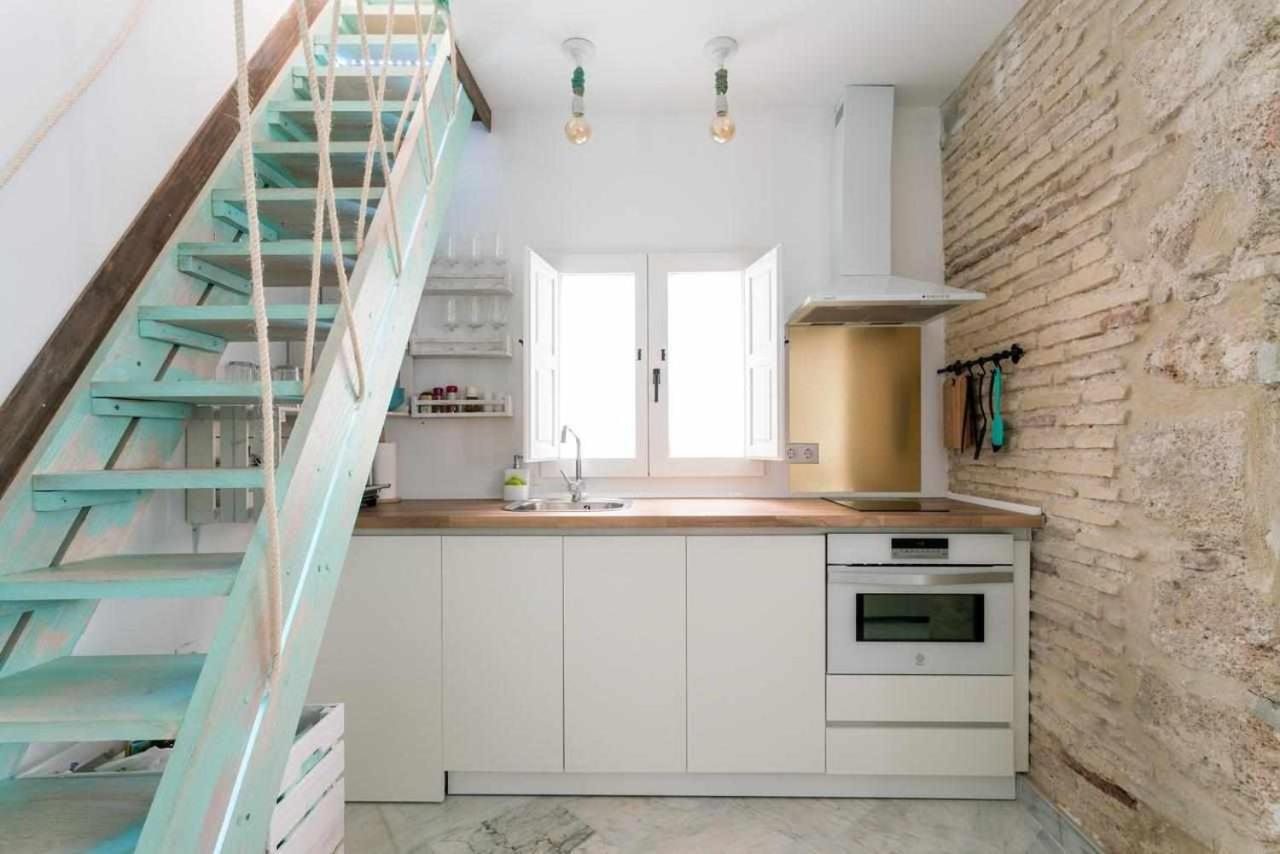 Fantastico Atico En El Casco Antiguo En A La Pla Apartment Cadiz Luaran gambar